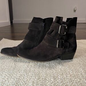 Paul Green Dark Brown Ankle Boots with Double Buckles measures 27.5 centimeters